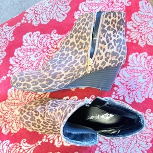 Stylish Leopard Print Ankle Booties